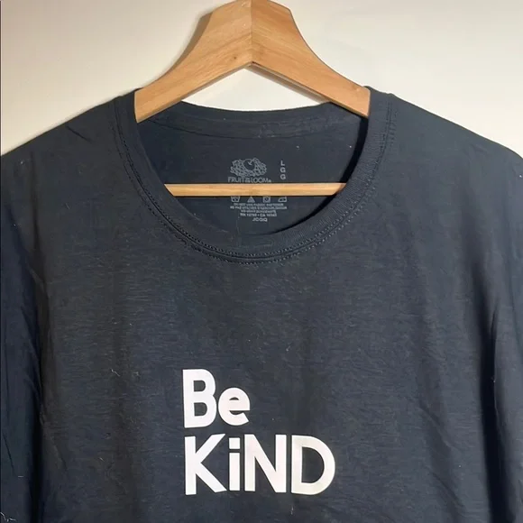 Black 'Be Kind' T-Shirt - Picture 1 of 4